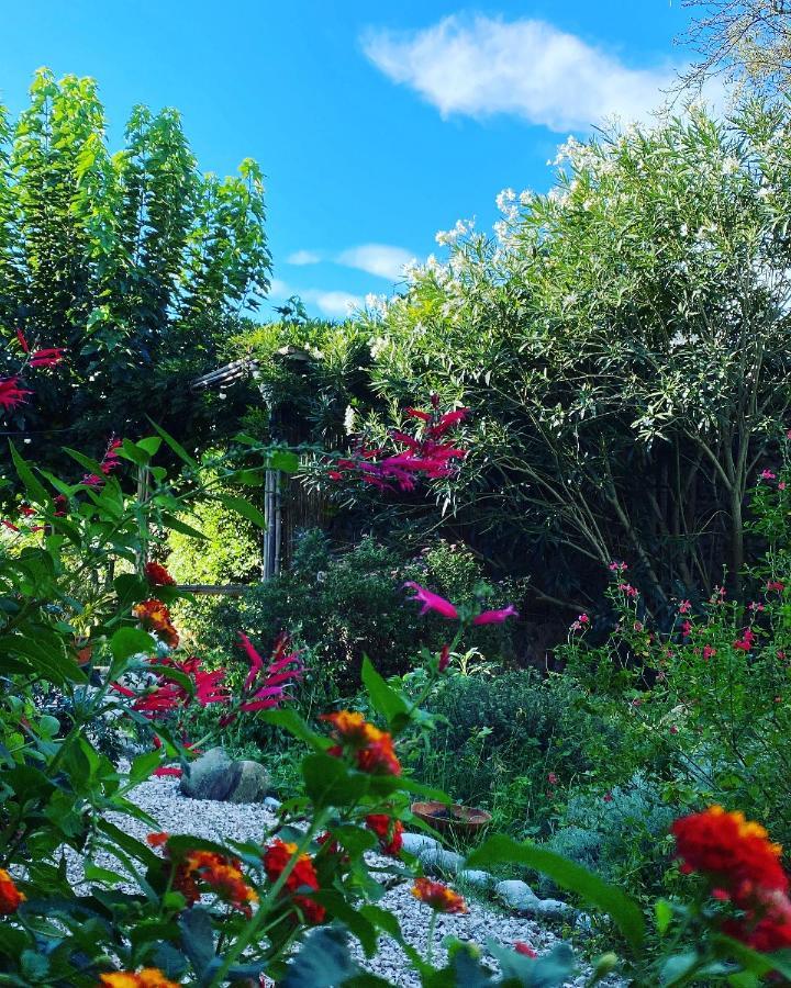 La Poterie Bed & Breakfast Carresse Exterior foto